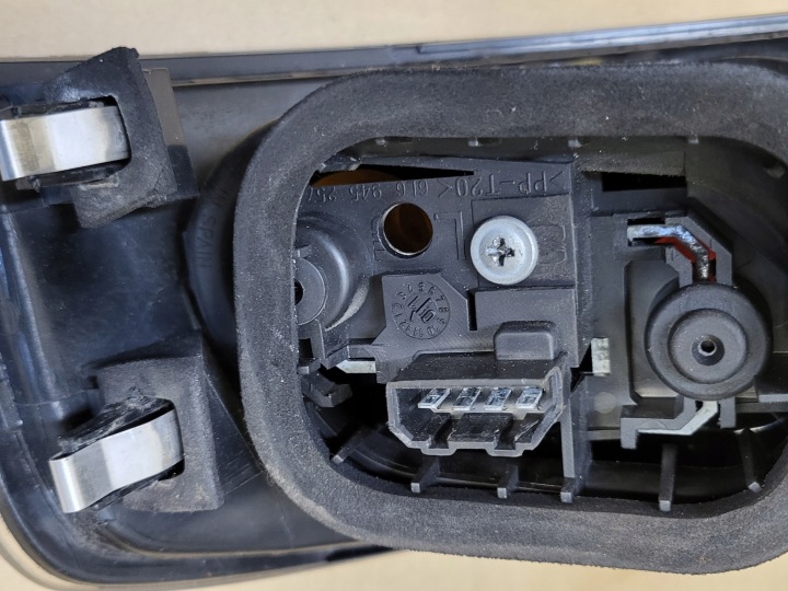 PHARE DANS AILE GAUCHE ARRIÈRE ARRIÈRE SEAT IBIZA III 3 6L OE EUROPE