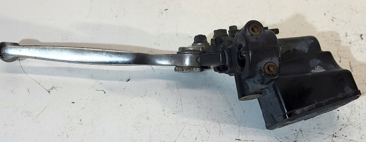 POMPE DE FREIN AVANT 430151650 KAWASAKI ZR7 1999-2004R