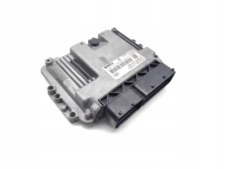 KIA CEED CONTRÔLEUR MODULE ECU 1.6 CRDI 115 DIESEL 85KW (115 HP) 0281013569