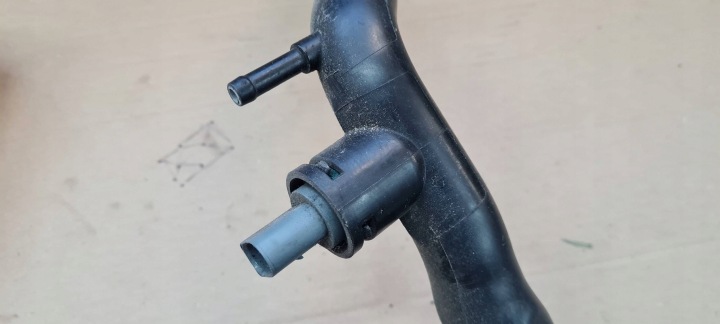S4 B8 LIFT FIL EAU TUBES 3.0 TFSI 06E121045AK S5 8T SQ5 A6 C7 A7