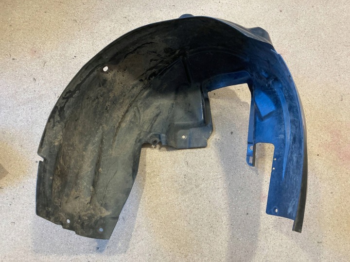 BMW F82 F83 M4 PROTECTION CHÂSSIS WNEKI ROUES PASSAGE DE ROUE GAUCHE ARRIÈRE ARRIÈRE 8054275