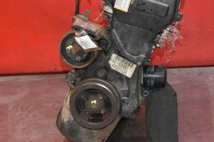 MOTEUR ESSENCE 4E-FE TOYOTA COROLLA E110 1.3 16V 86 KM 95-01 KOMPRESJA