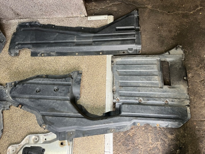 CAPUCHONS INFÉRIEUR MOTEUR PARE-CHOCS CHÂSSIS BMW E70 X5 ORIGINAL ENSEMBLE
