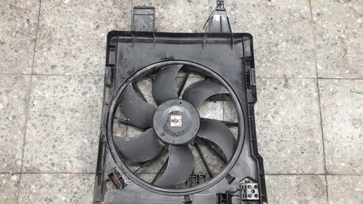 8200151464B VENTILATEUR RADIATEUR RENAULT MEGANE II 1.6