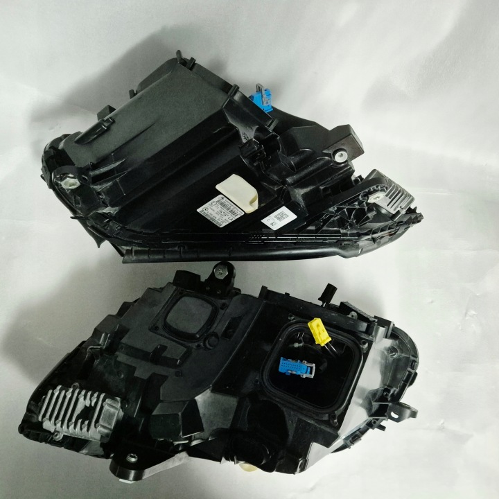 MERCEDES C CLASSE DANS 205 PHARE L+P COMPLET LED ILS EUROPE A2059063204
