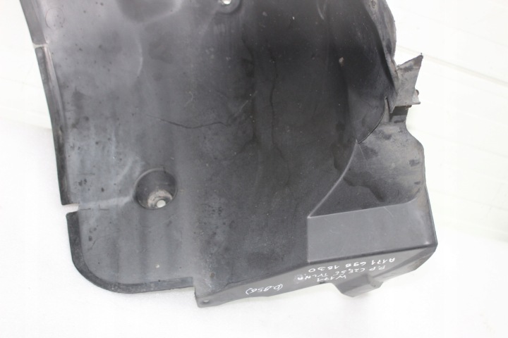 MERCEDES SLK W171 R171 PASSAGE DE ROUE DROIT AVANT PIÈCE ARRIÈRE A1716981830