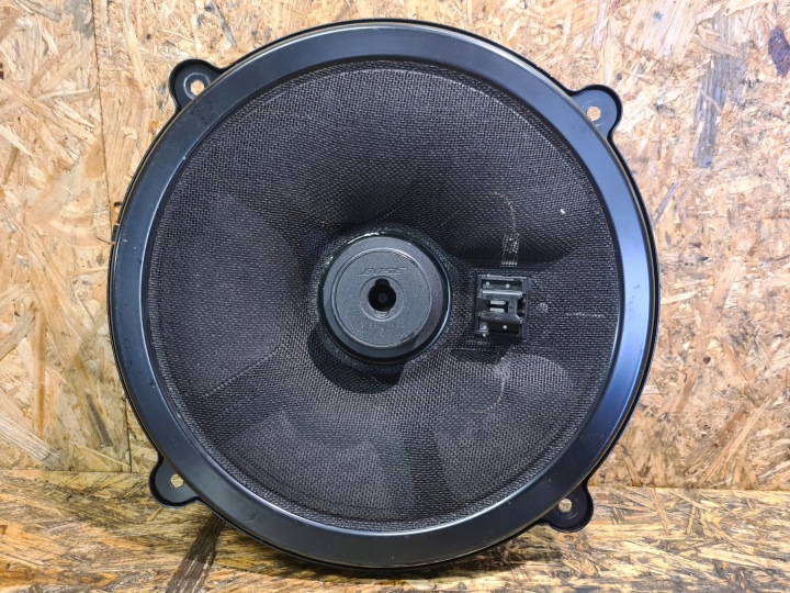 HAUT-PARLEUR PORTIÈRE BOSE INFINITI Q50 28150 4GA1A