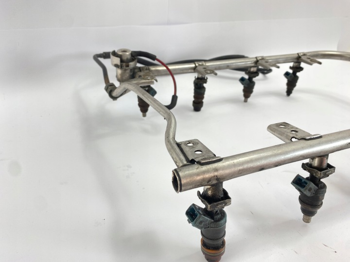 MOULURE INJECTION MERCEDES W140 W124 400E E420 M119 1190700895 0000787823