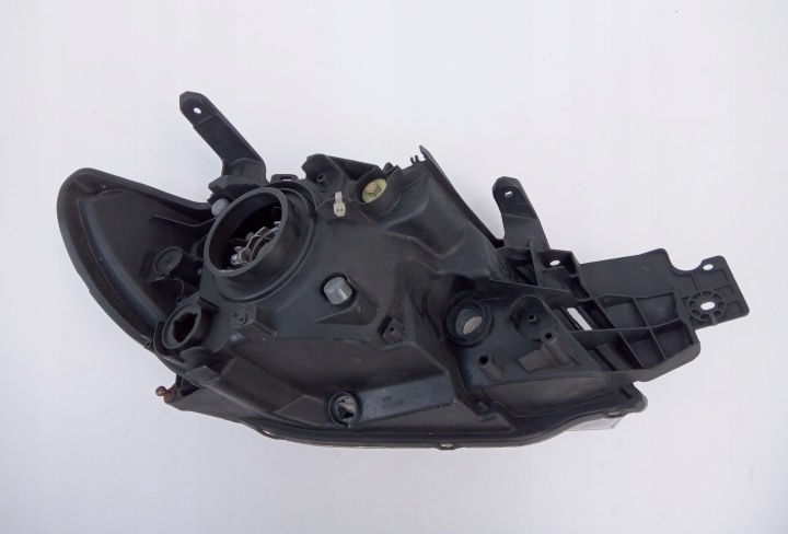 PROJECTEUR PHARE GAUCHE AVANT MITSUBISHI OUTLANDER I