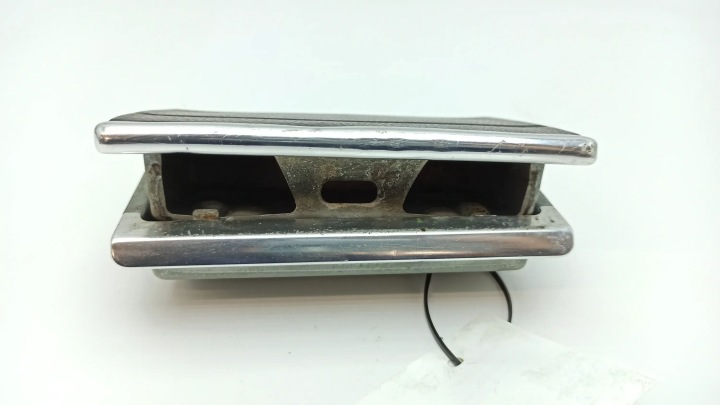 CENDRIER ARRIÈRE GAUCHE CÔTÉ MERCEDES-BENZ COMPAKT W115