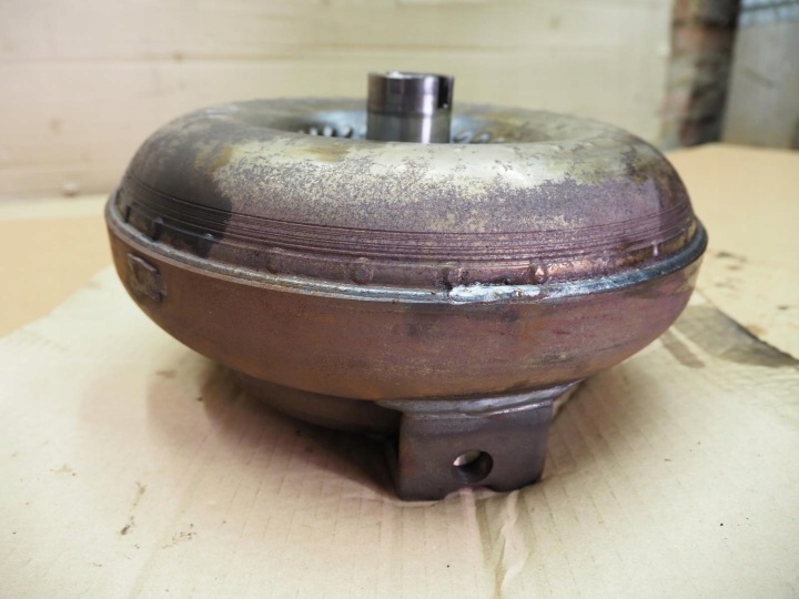 MERCEDES W210 3,2 V6 EMBRAYAGE CONVERTISSEUR 2102500702