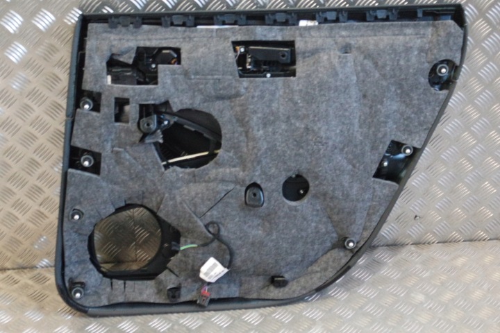 COLLECTEUR PORTES GAUCHE ARRIÈRE AUDI A8 4H CUIR ALCANTARA 4H0867317