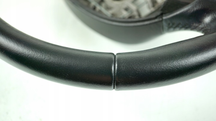 VOLANT CUIR PEUGEOT 308 I T7 96598451ZD06 96598451ZD 06