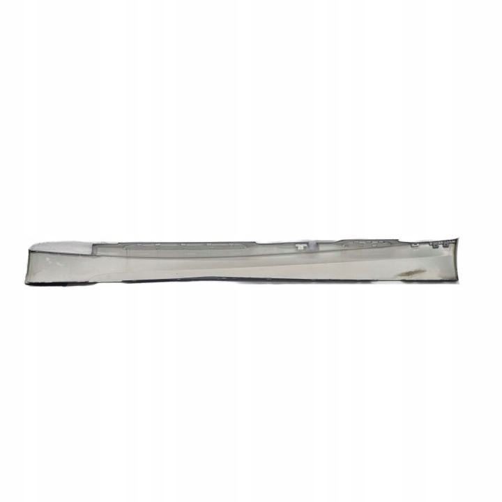 BMW E87 SEUIL MOULURE DROITE SPARKLING GRAPHITE A22