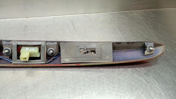 CACHE COUVERCLES DE COFFRE COUVERCLES DE COFFRE RENAULT SCENIC I 00R 1.6B LIFT OV727 7700428465
