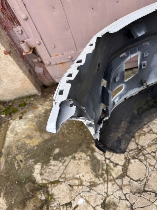 AUDI Q3 8U0 LIFT S-LINE PARE-CHOCS AVANT 2016-