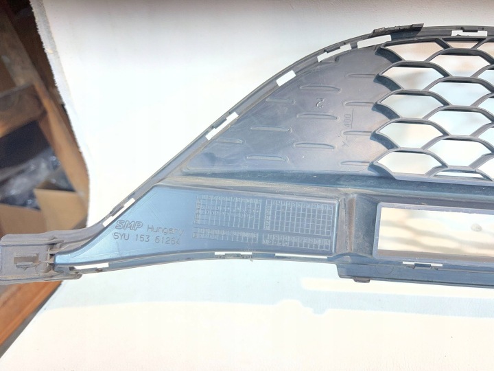 GRILLE CENTRALE PARE-CHOCS AVANT MERCEDES A-KLASA AMG W177 A1778859100