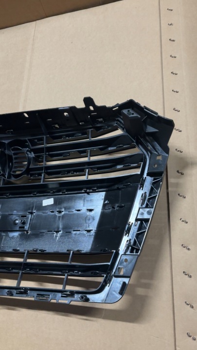 CALANDRE AUDI A4 B9 8W0853651BR