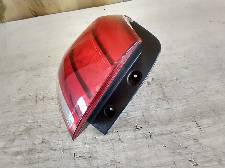 KIA SPORTAGE III 3 LIFT PHARE GAUCHE ARRIÈRE GAUCHE ARRIÈRE 924013W510