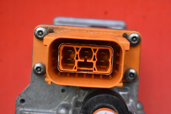 RELAIS DIRECTEUR PRADEM 4KE915217 AUDI E-TRON 55 408 KM 18-21