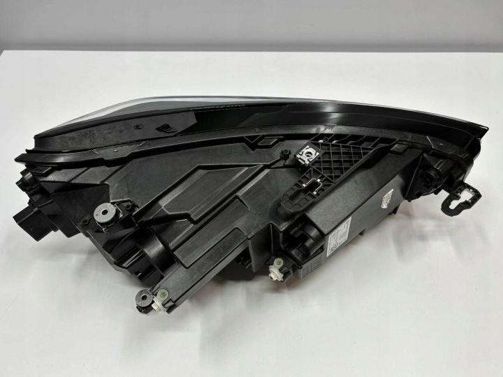SEAT LEON IV LIFT COMPLET LED PHARE GAUCHE AVANT AVANT 5FB941035A