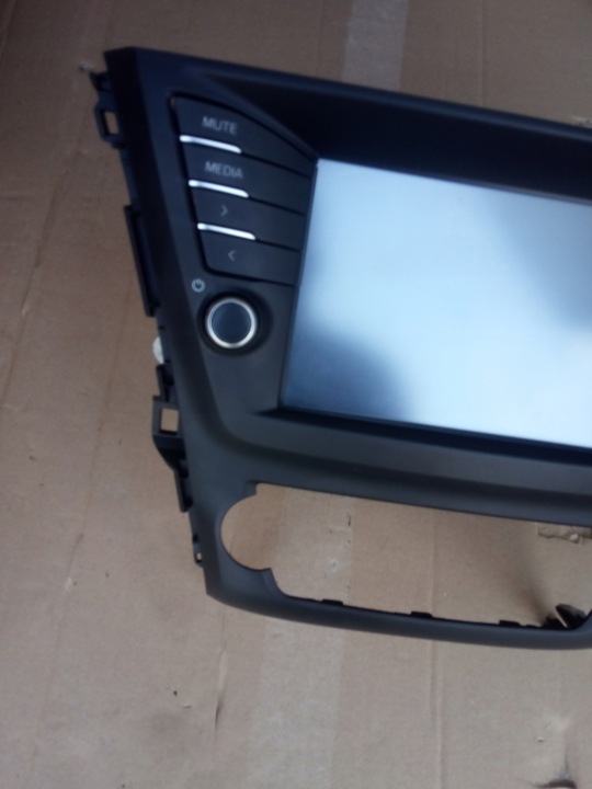 TOYOTA AVENSIS T27 II LIFT T29 15-18 RADIO TACTILES ORIGINAL D'OCCASION