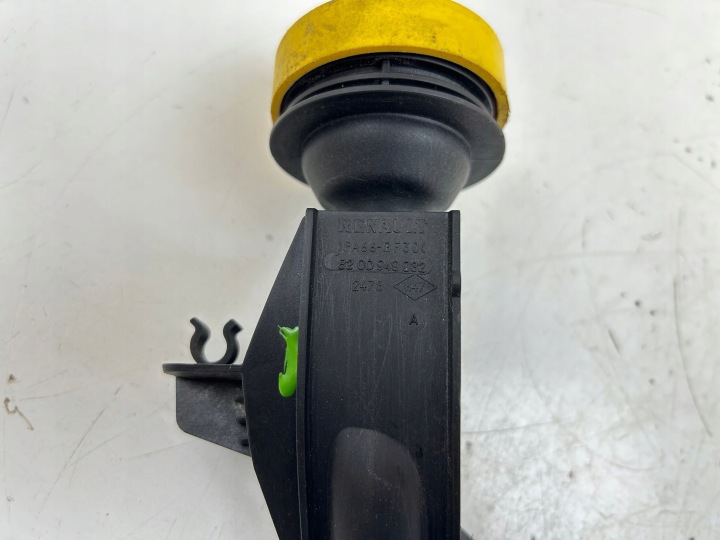 2010 NISSAN PRIMASTAR SONDE HUILES 8200949932