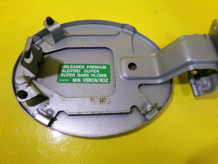 CLAPET GOULOTTE DE REMPLISSAGE CARBURANTS MAZDA 6 NR115