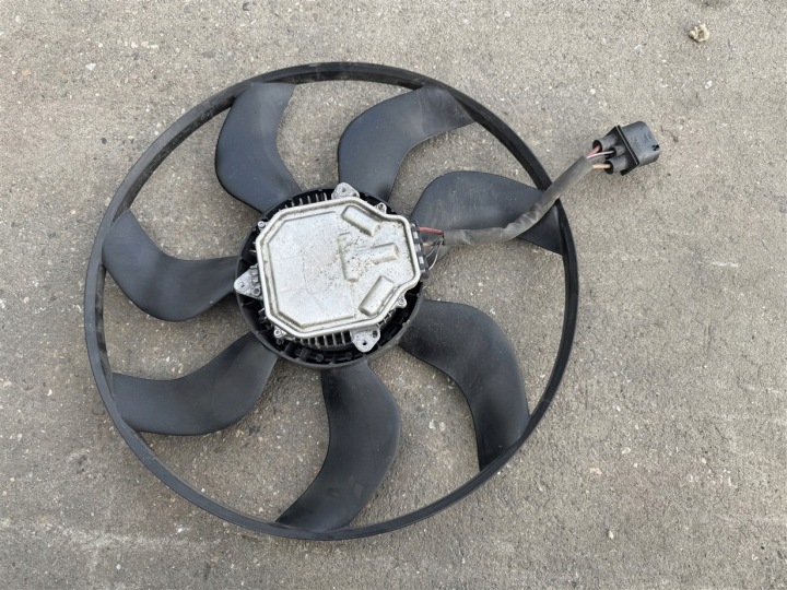 VENTILATEUR RADIATEUR EAU 1.6 CDI FWD MERCEDES VITO DANS 447 W447 14-19R