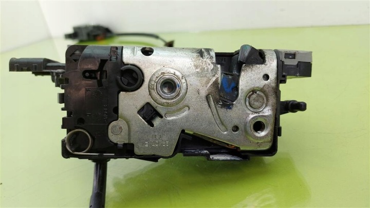SERRURE DE PORTE ARRIÈRE DROIT C4 PICASSO I 06-13 6 GOUPILLE 24097816 24095816 24099158