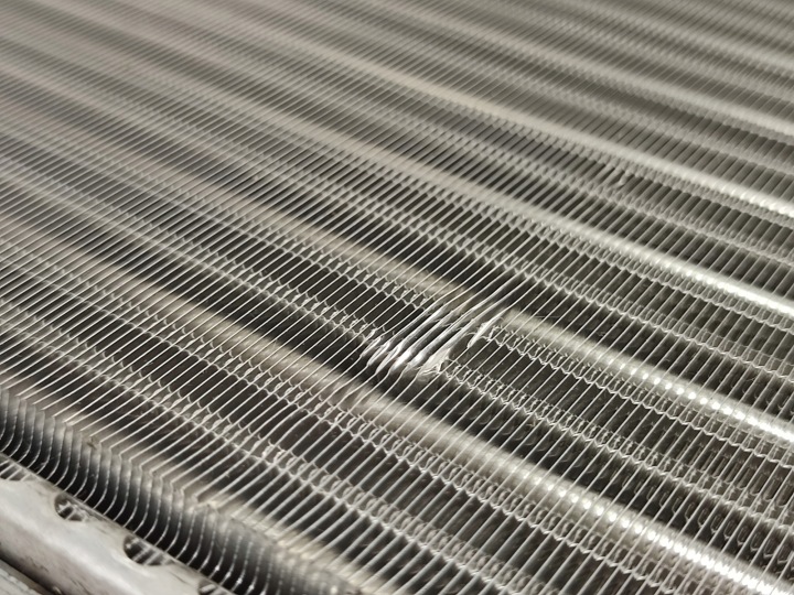 RADIATEUR EAU VALEO 27.10.9561A 66CM X 47CM X 10CM