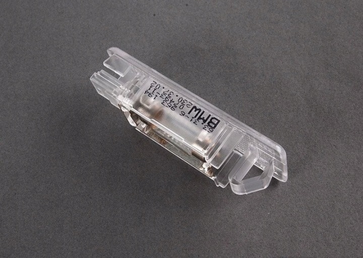 PHARE PLANCHER BMW E39 E53 Z8 ORIGINAL 63316963194
