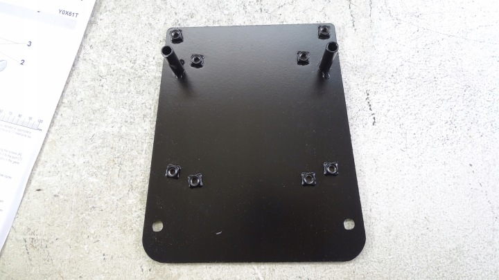 O955 YAMAHA XT 600 91' CHÂSSIS FIXATION PLAQUE COFFRE DE RANGEMENT CENTRAL SHAD