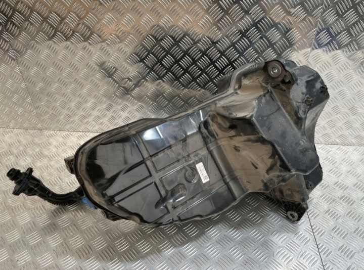 RÉSERVOIR POMPE ADBLUE AUDI Q7 4M0 4M0131878BF