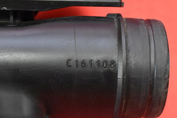 CHÂSSIS FILTRE AIR 04E129611H SKODA FABIA 3 III NJ 1.2 TSI 110 KM