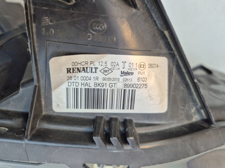 PROJECTEUR DROIT AVANT RENAULT LAGUNA III 260100041R 07- PHARE