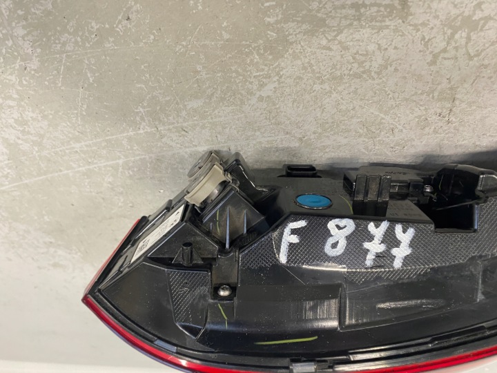 PHARE ARRIÈRE GAUCHE LED BMW X-6 G06 2SK013540-10 F877