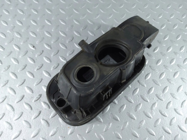 BOUCHON GOULOTTE DE REMPLISSAGE CARBURANTS AUDI A8 S8 D4 4H 4H0010508AG