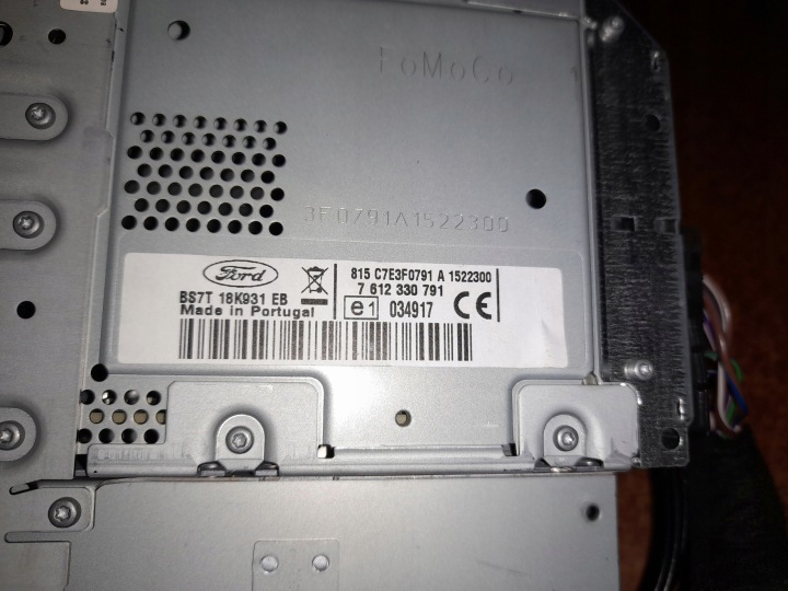 RADIO PANNEAU FORD MONDEO MK4 LIFT EUROPE BS7T18K931EB