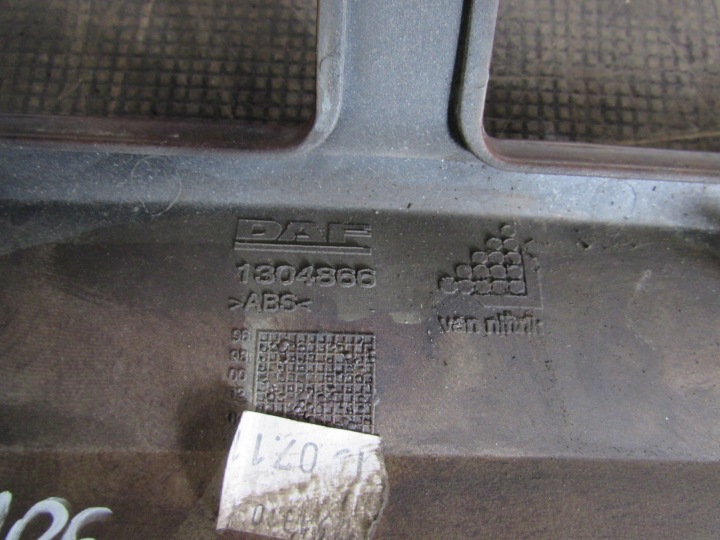 CHÂSSIS DÉCOR BOUTONS 1304866 DAF XF 105 10-13R.