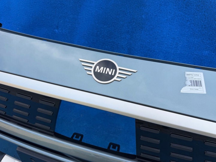 PARE-CHOCS AVANT AVANT MINI U25 COUNTRYMAN