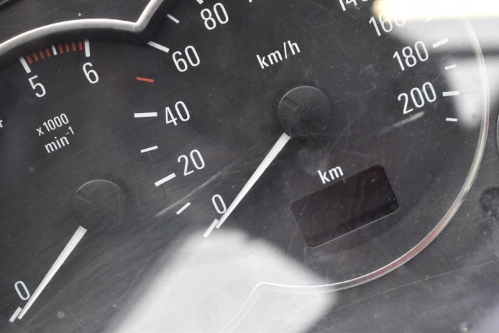 COMPTEUR TABLEAU DE BORD EUROPE 13173381XT OPEL MERIVA A 1.7 DTI 75 KM 02-06