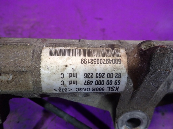 DACIA LOGAN I 04-08 1,4 CRÉMAILLÈRE DE DIRECTION CRÉMAILLÈRE DE DIRECTION 8200265236