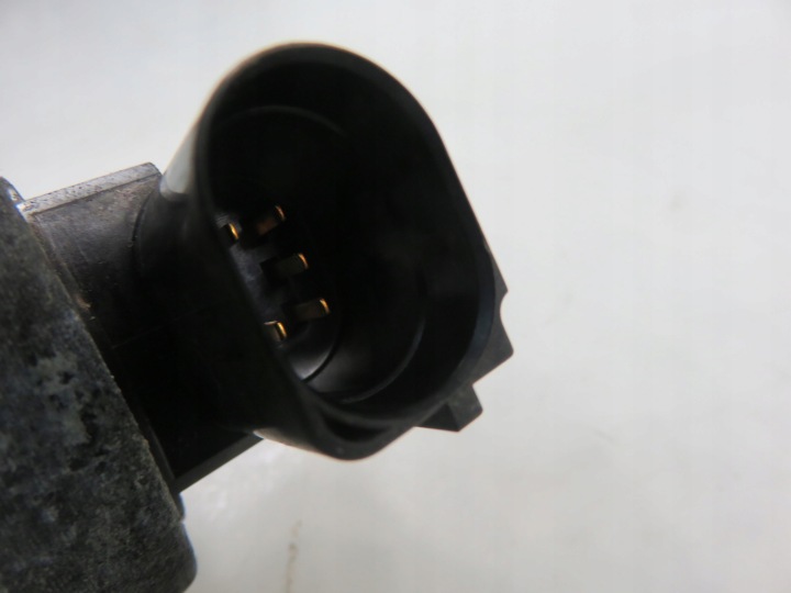 VANNE EGR RENAULT MEGANE II 1.9 DCI 8200282879 H7700107471 72281836