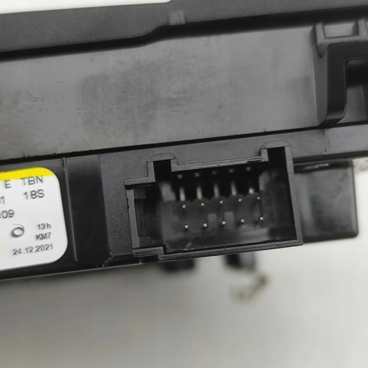 ÉCLAIRAGE INTERNE PORSCHE TAYCAN 5Q0951172A 33596883 420KW 2022
