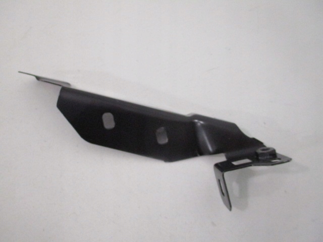 CITROEN JUMPER III SUPPORT FIXATION GARDE-BOUE GAUCHE 7120QG