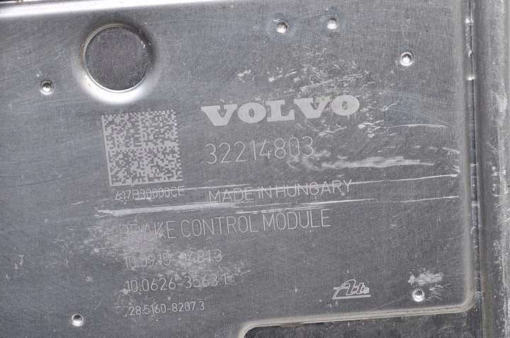VOLVO XC60 II POMPE ABS 32214772 32214803