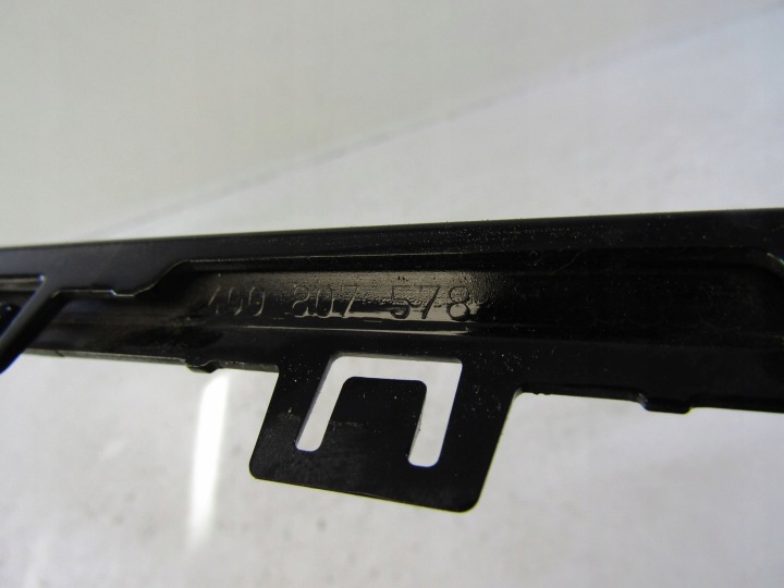 AUDI A6 C7 4G MOULURE NOIRE PARE-CHOCS AVANT 4G0807578