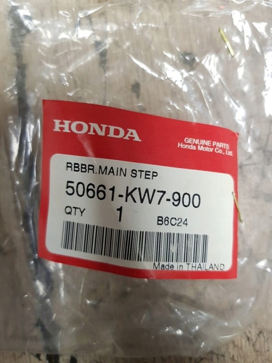 CAOUTCHOUC PODNOZKA HONDA CBR125 04-17 50661-KW7-900