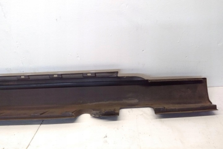 NADKLADKA SEUIL GAUCHE BMW 6 (E63) 7008855 4.4L GASOLINE 2005